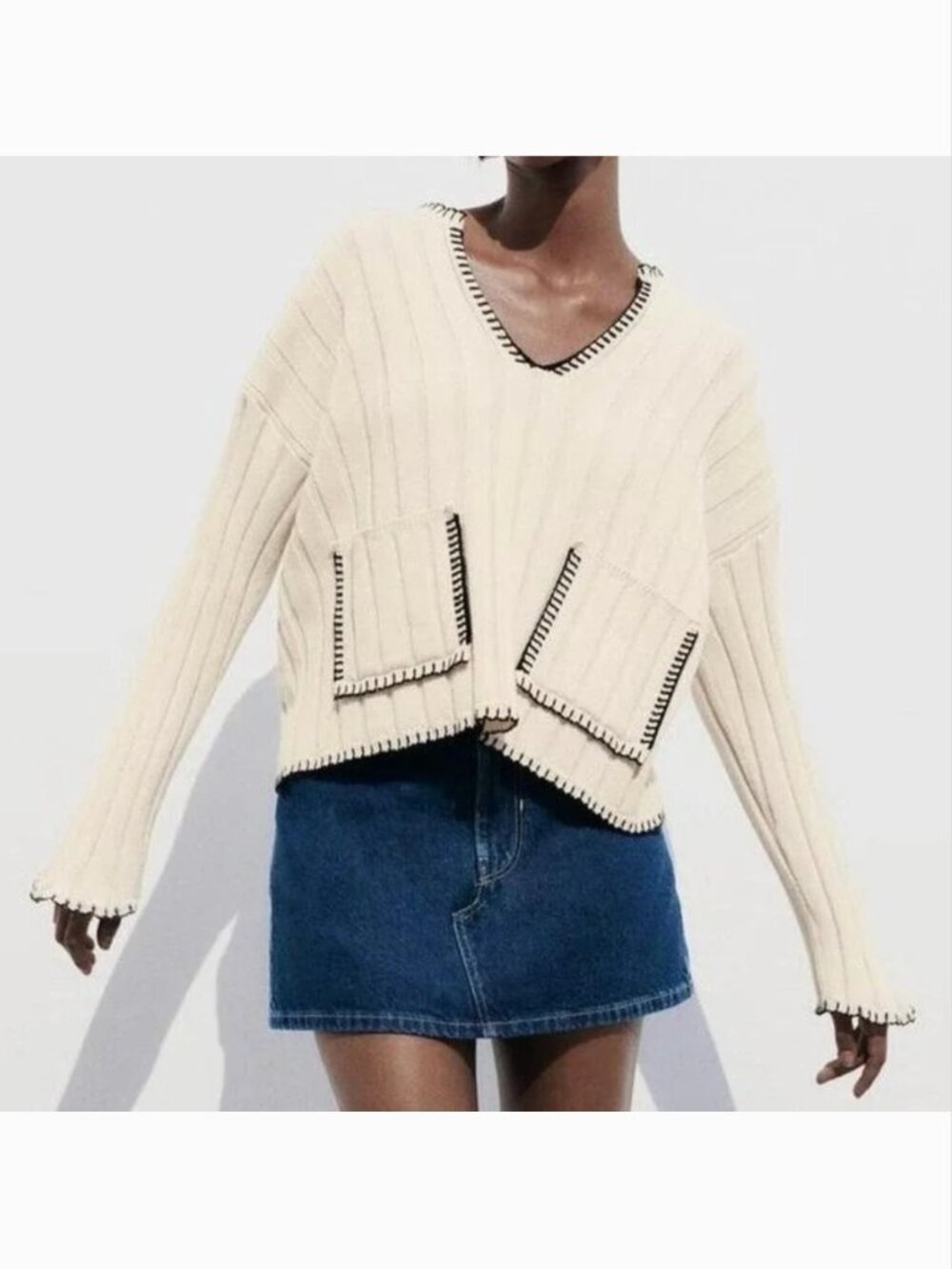 Zara Cream Ribbed Whipstitch Sweater Black Contrast Trim Patch Pockets V-Neck XS